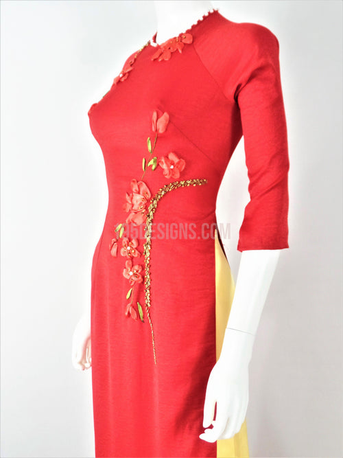 Red Vietnamese Long Dress / Áo Dài Lụa Đỏ Kết Hoa Ruy Ban