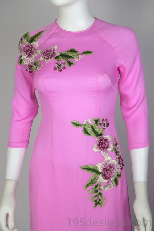 Ao Dai Lụa Thái Tuấn hồng kết hoa  | Silk Pink Long Dress Flower