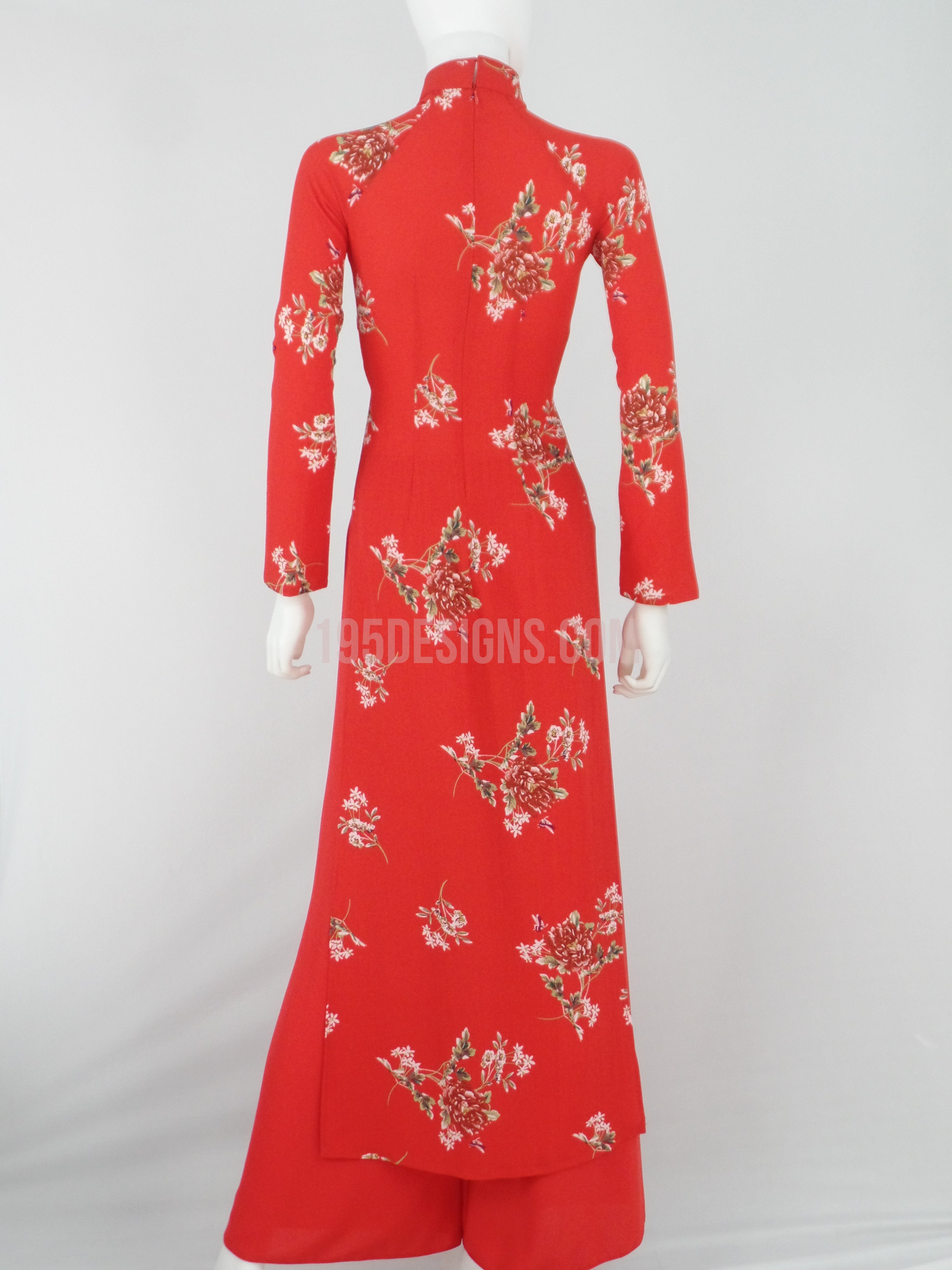 Áo Dài đỏ lụa giản hoa Xuân | Vietnamese Ao Dai