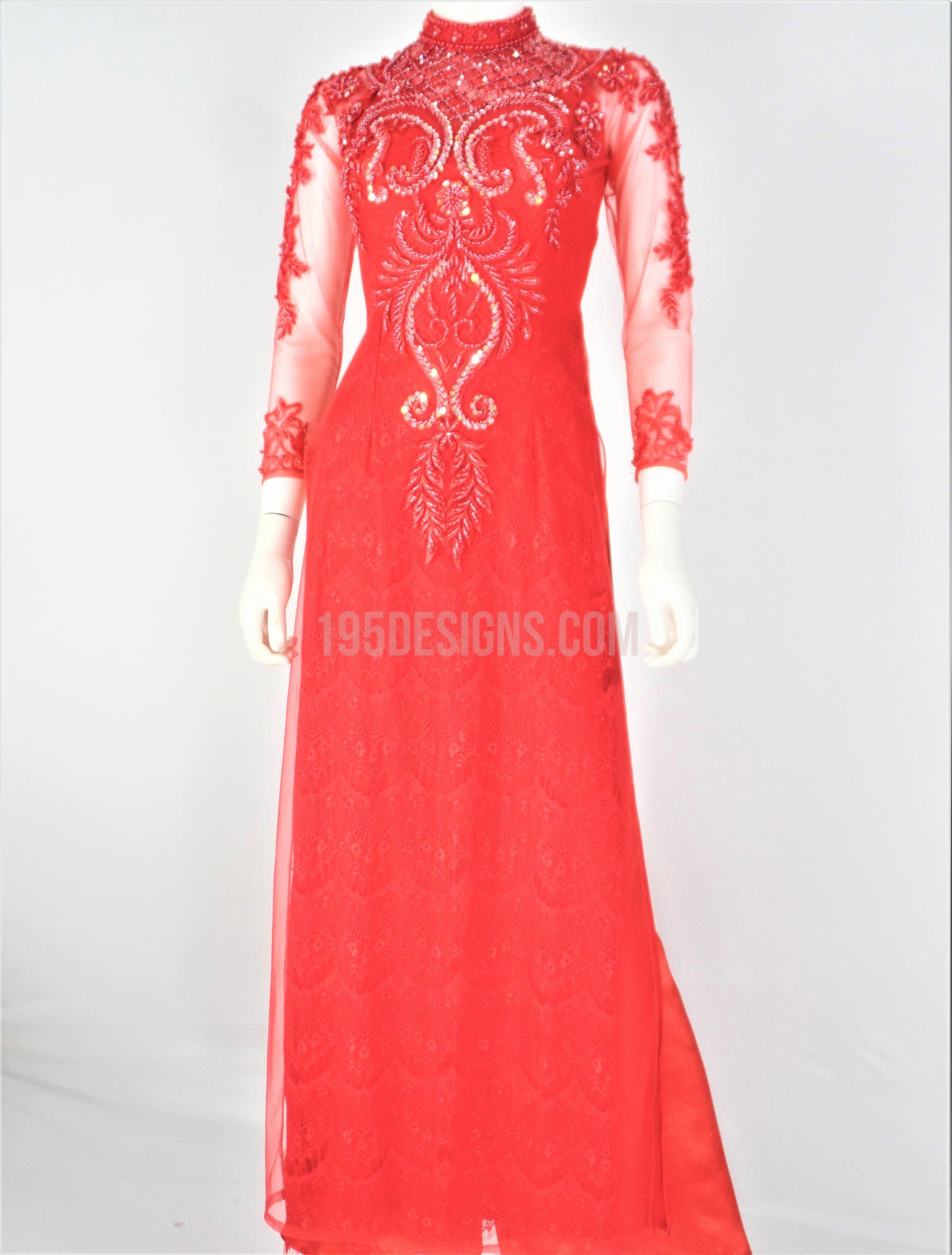 Red Ao Dai Crystal Vietnamese Long Dress / Áo Dài Ren Đỏ Cổ Tròn Kết Pha Lê.
